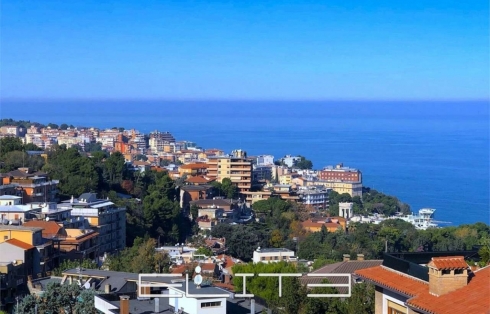Splendido Attico vista mare nel Q. Adriatico