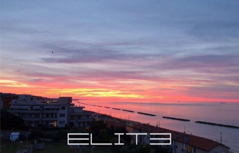 Attico prestigioso con vista mare ad Ancona